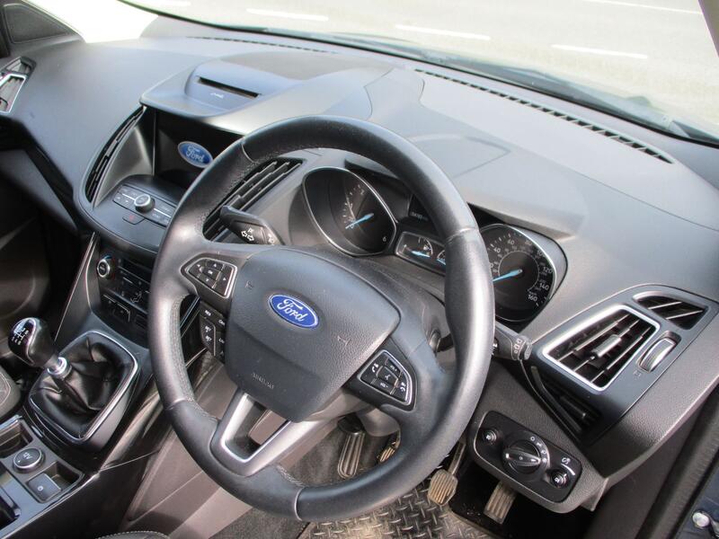 FORD KUGA