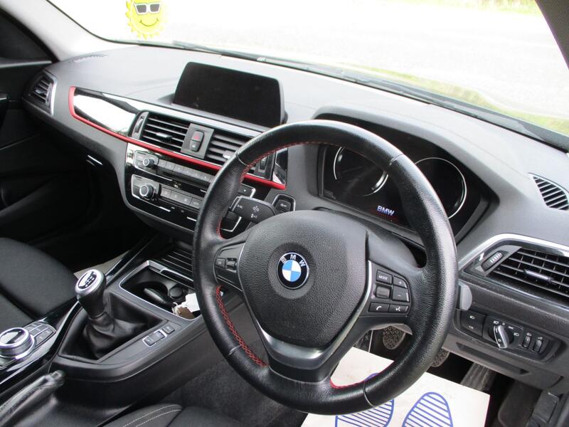 BMW 1 SERIES