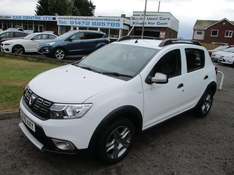 DACIA SANDERO STEPWAY 0.9 TCe ESSENTIAL SUV PETROL 5 DOOR