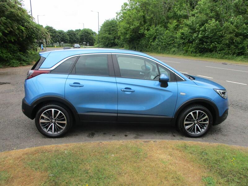 View VAUXHALL CROSSLAND X 1.2T 130 BHP ELITE NAV SUV PETROL 5 DR AUTO.
