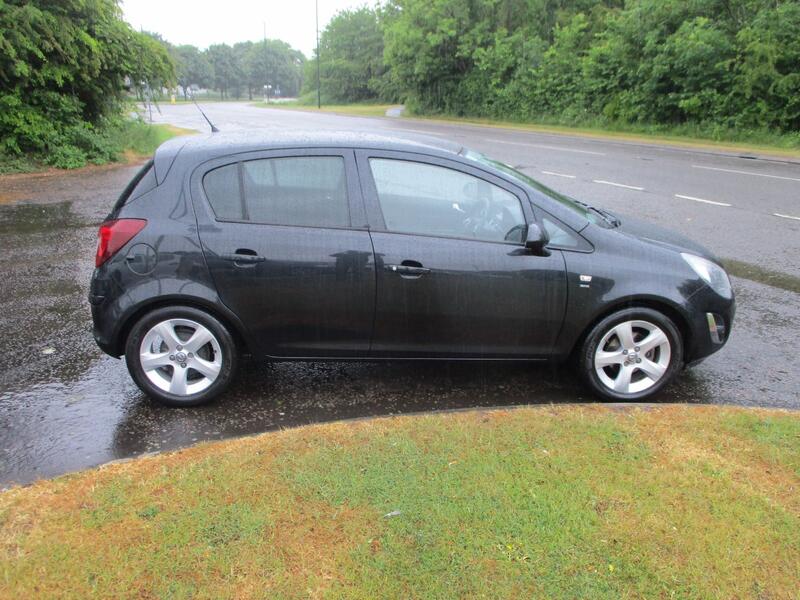 View VAUXHALL CORSA 1.2 16v SXi 5 DOOR
