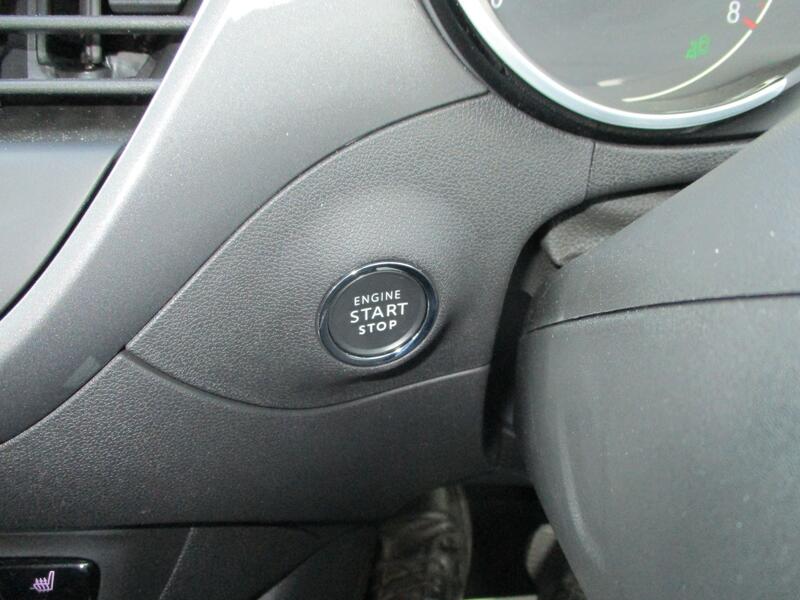 VAUXHALL CROSSLAND