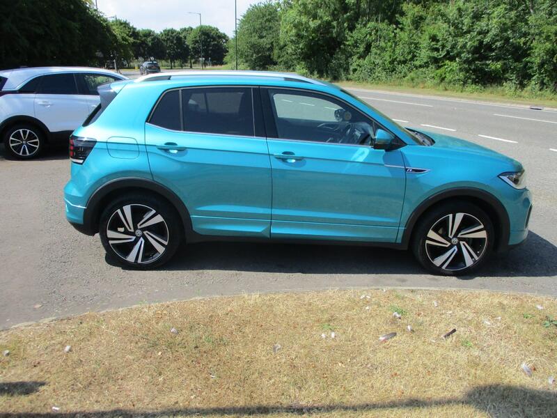 View VOLKSWAGEN T-CROSS 1.6 TDI R-Line SUV DIESEL AUTOMATIC 5 DOOR