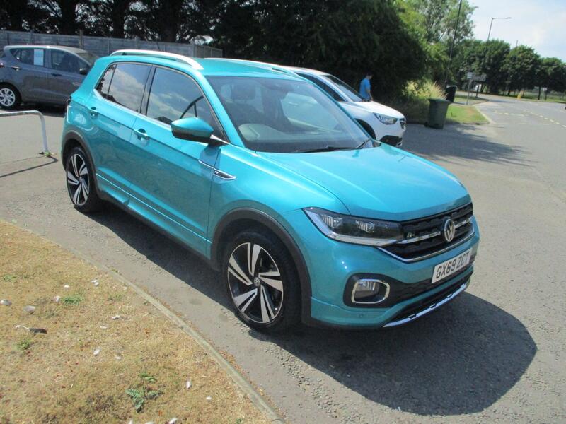 View VOLKSWAGEN T-CROSS 1.6 TDI R-Line SUV DIESEL AUTOMATIC 5 DOOR
