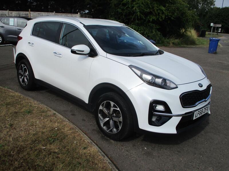 View KIA SPORTAGE 1.6 GDi 2 SUV PETROL 5 DOOR.