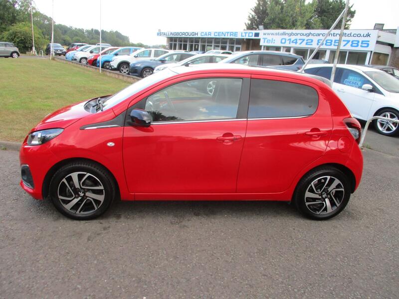 PEUGEOT 108